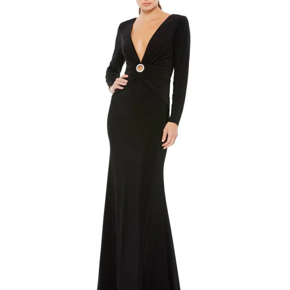 Mac Duggal Ieena Black Deep V-Neck Long Sleeve Embellished Ring Gown Dress 6